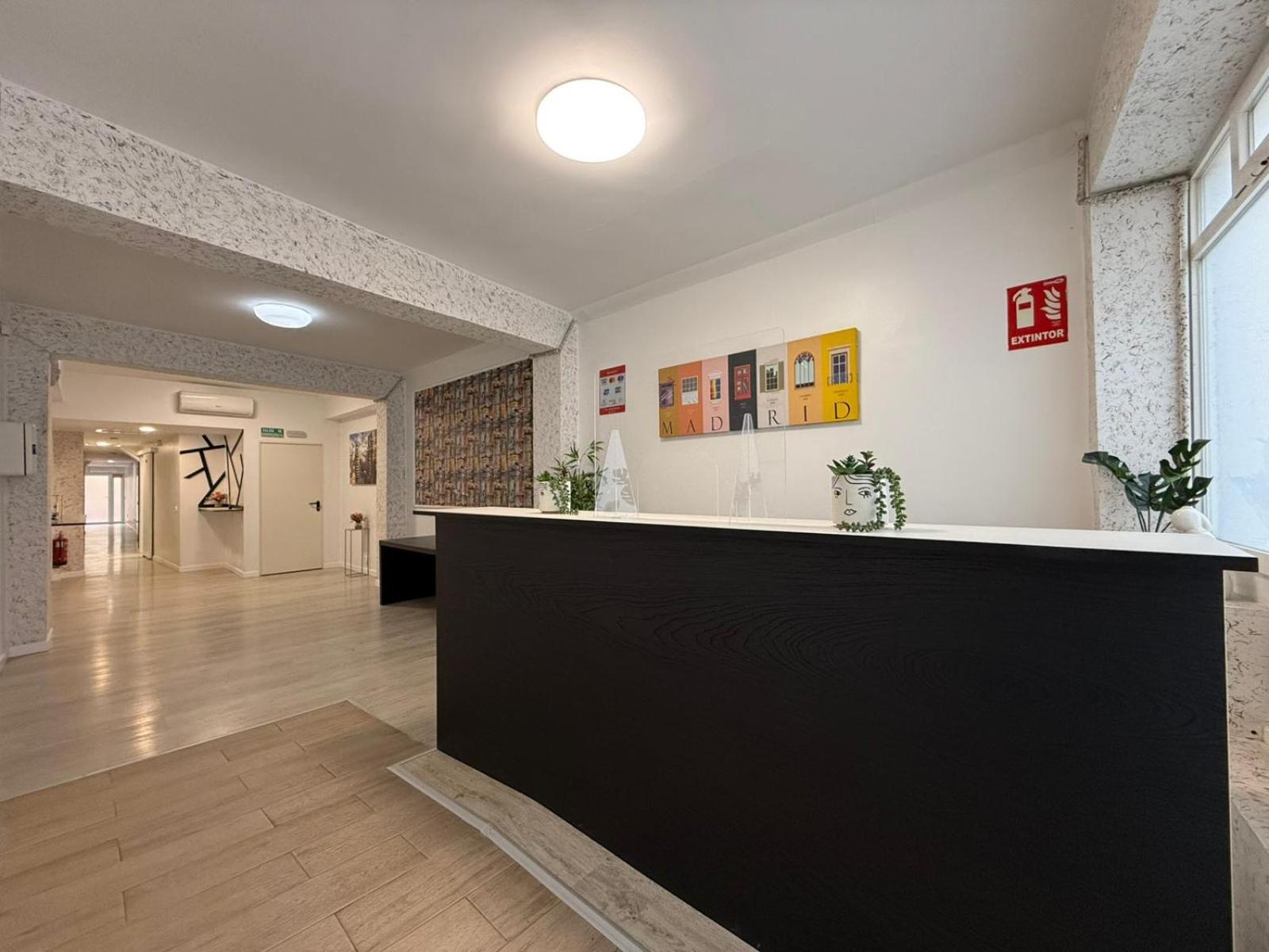 Hostel Tkh-Rooms Mate Madryt Zewnętrze zdjęcie