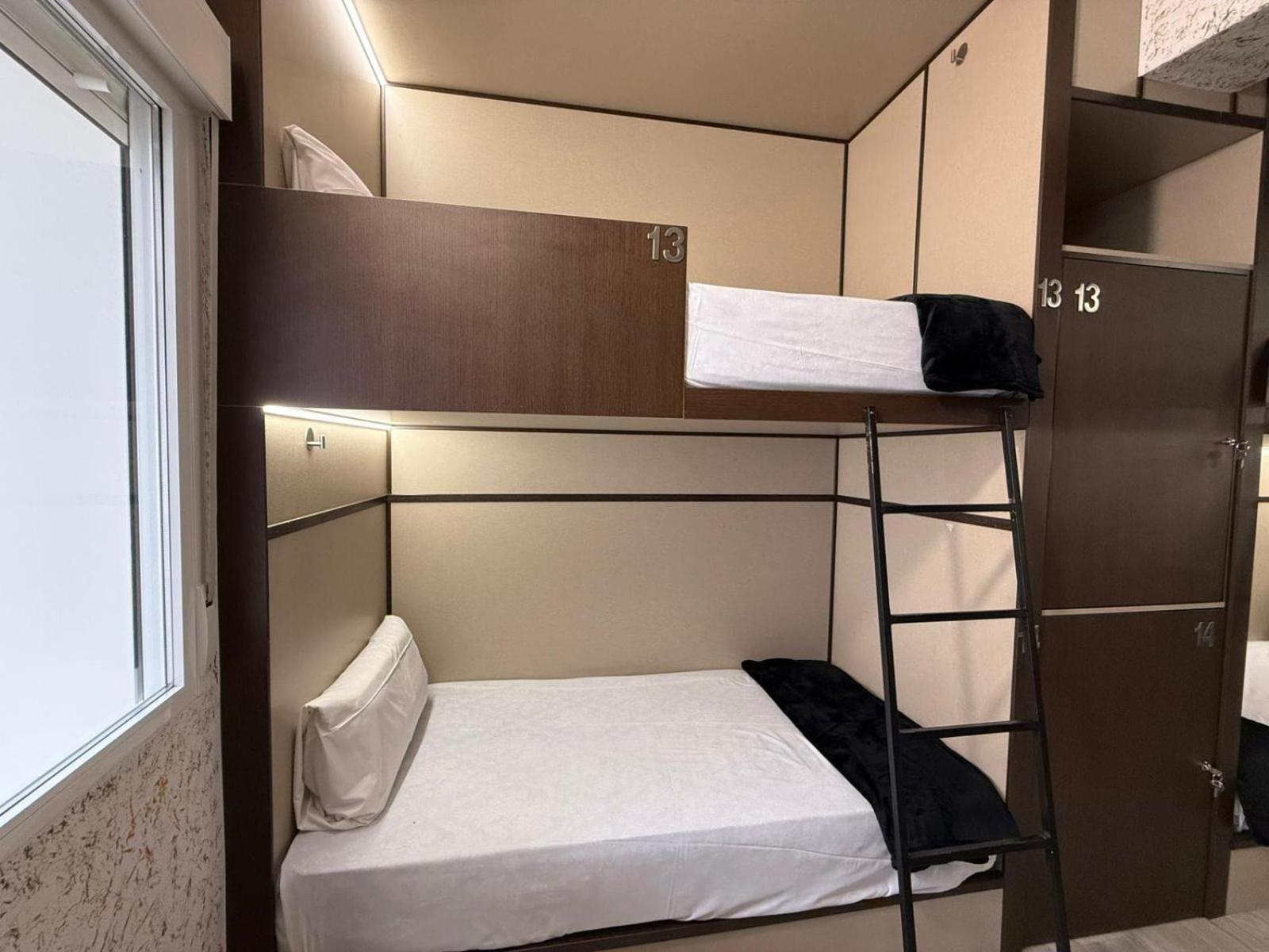 Hostel Tkh-Rooms Mate Madryt Zewnętrze zdjęcie