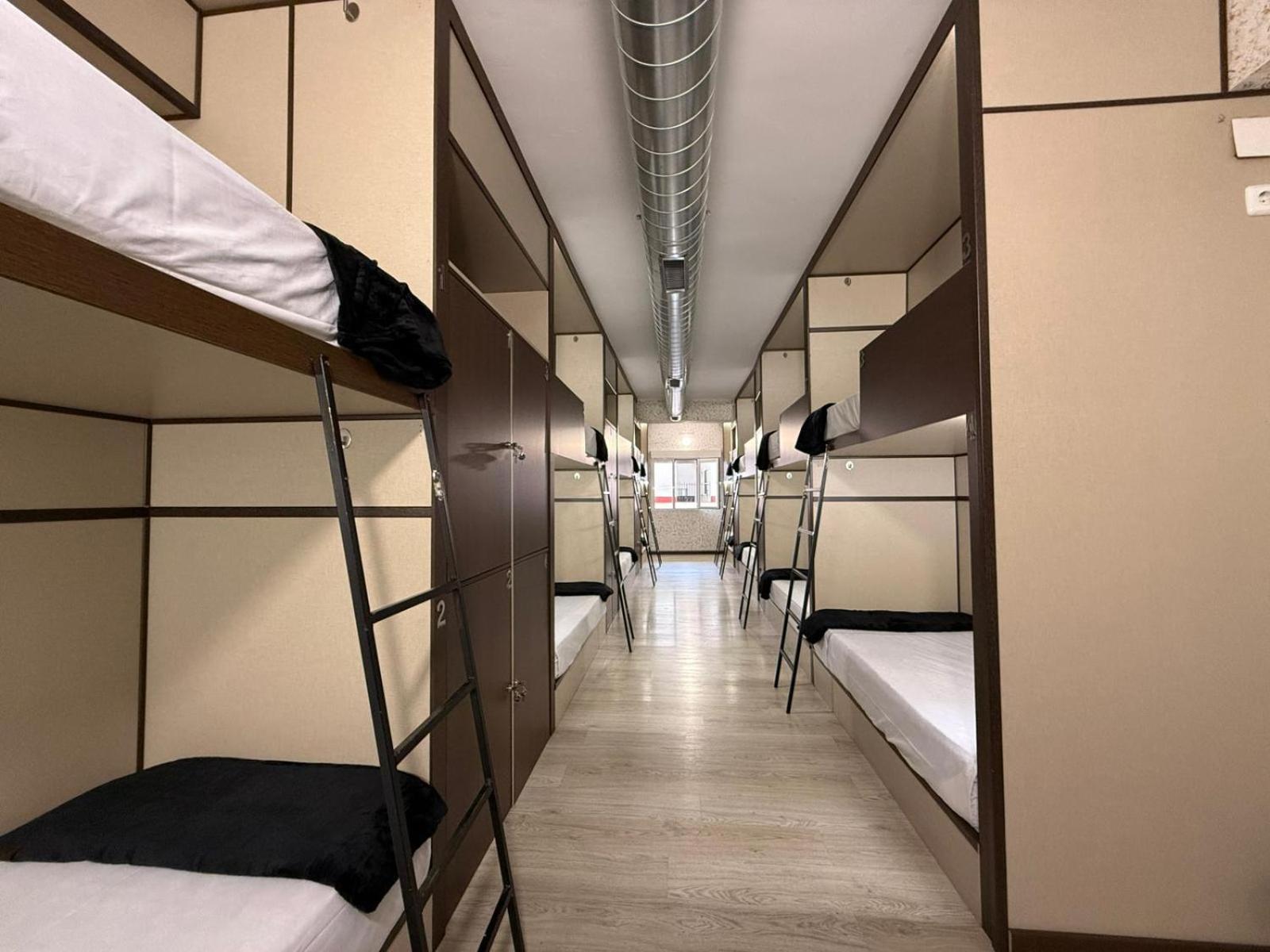 Hostel Tkh-Rooms Mate Madryt Zewnętrze zdjęcie